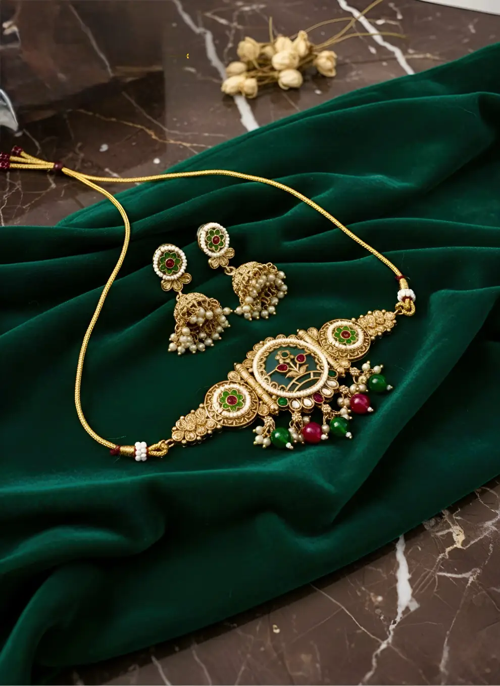 Traditional Indian Choker with Central Meenakari